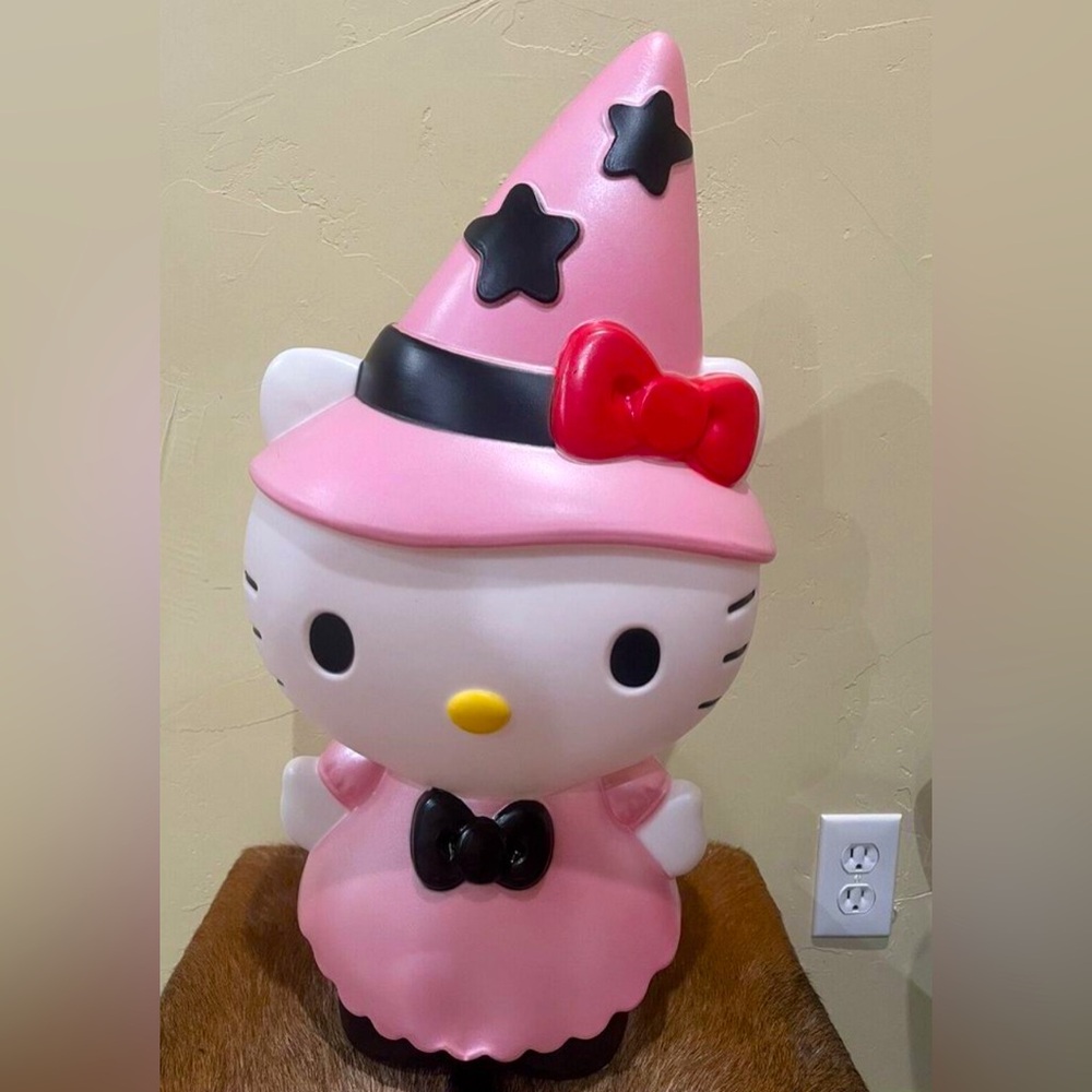 Hello Kitty  halloween blowmold